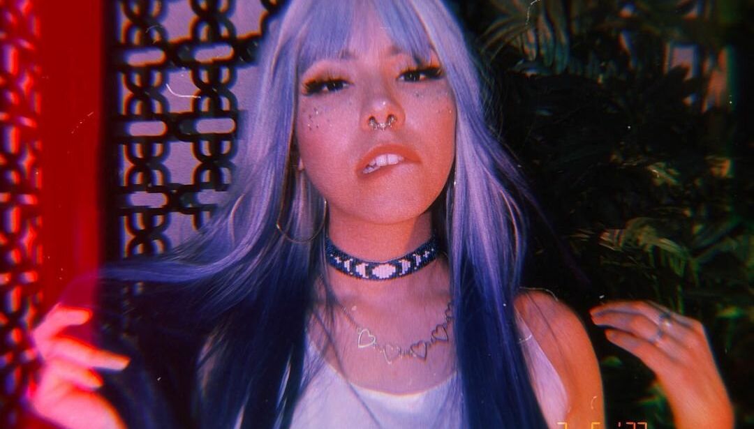 Luna Bloom desnuda #109119922