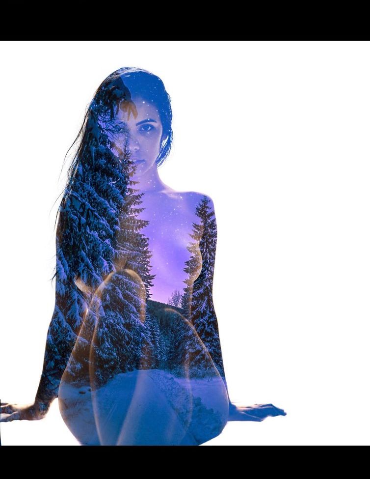 Luna Bloom desnuda #109119940