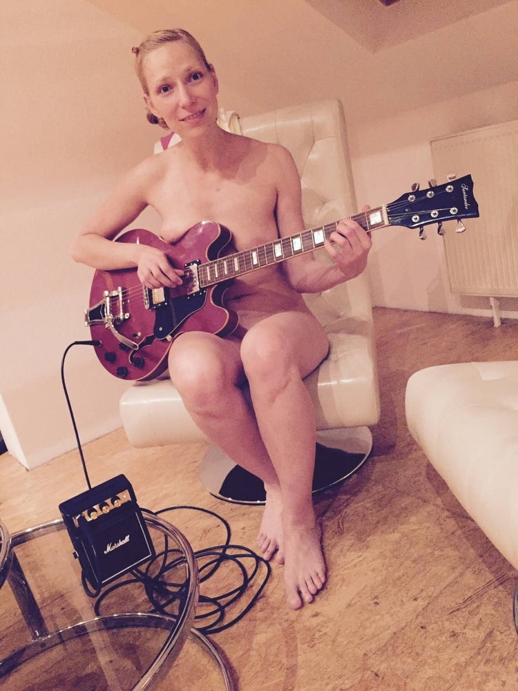 Madura b48
 #103639708