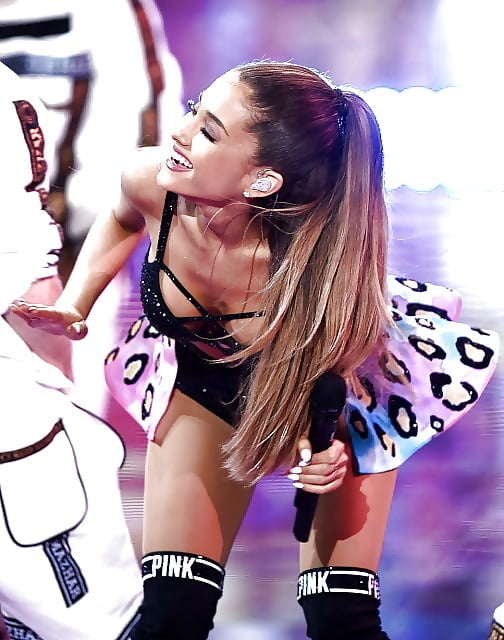 Ariana Grande
 #93497342