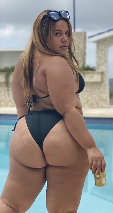 Thick Beauties 90 #89575884
