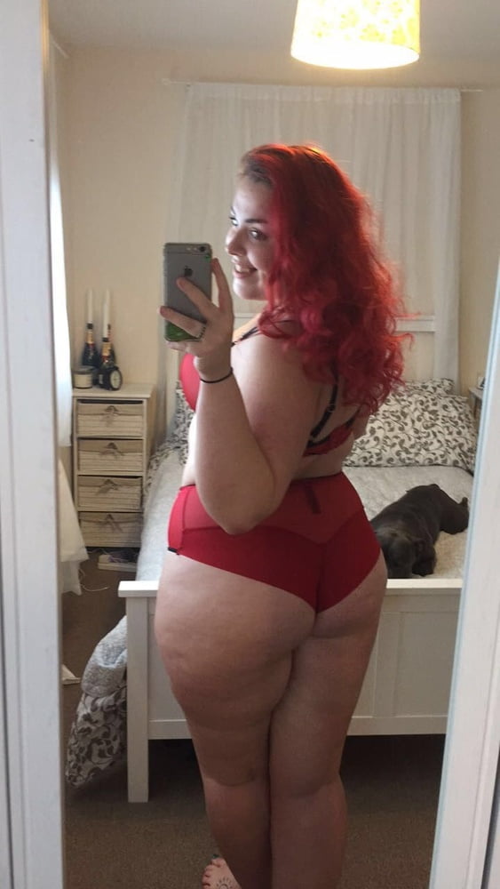 Caderas anchas de mujer 309
 #105566281