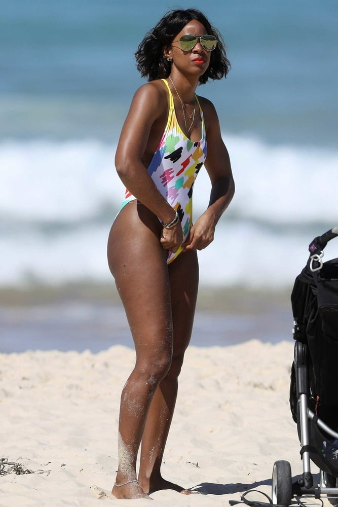 Kelly Rowland ass and tits in bikini #105564138