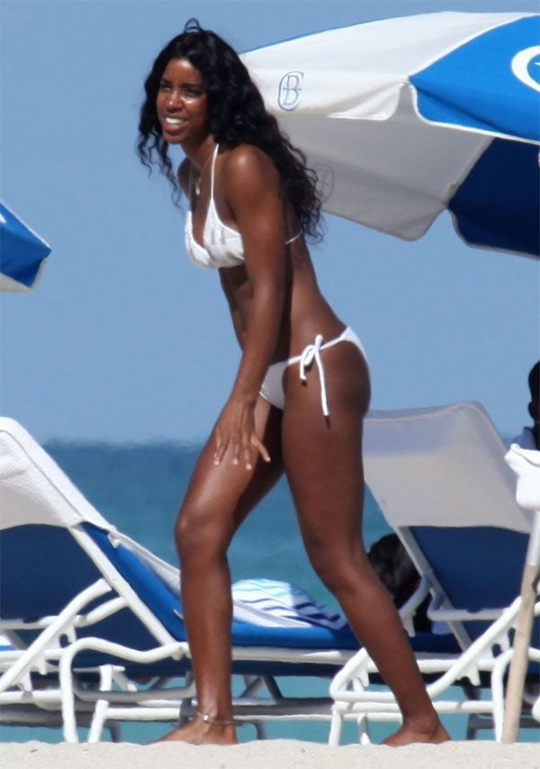 Kelly Rowland ass and tits in bikini #105564229
