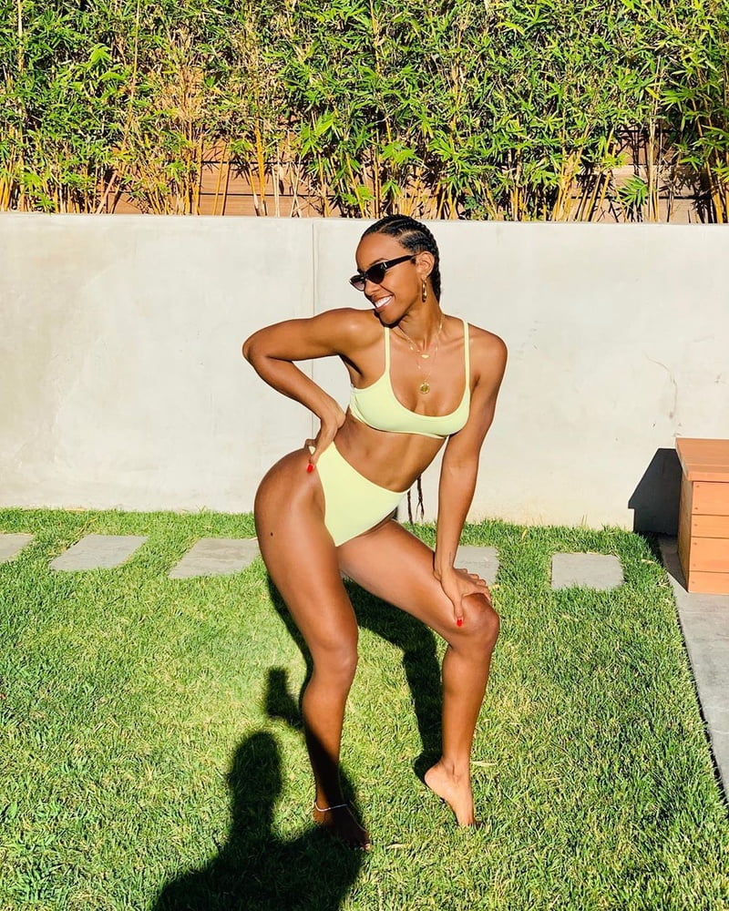 Kelly Rowland ass and tits in bikini #105564250