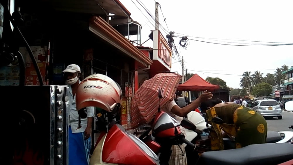 sl hot saree road capture fb 4 #89630095