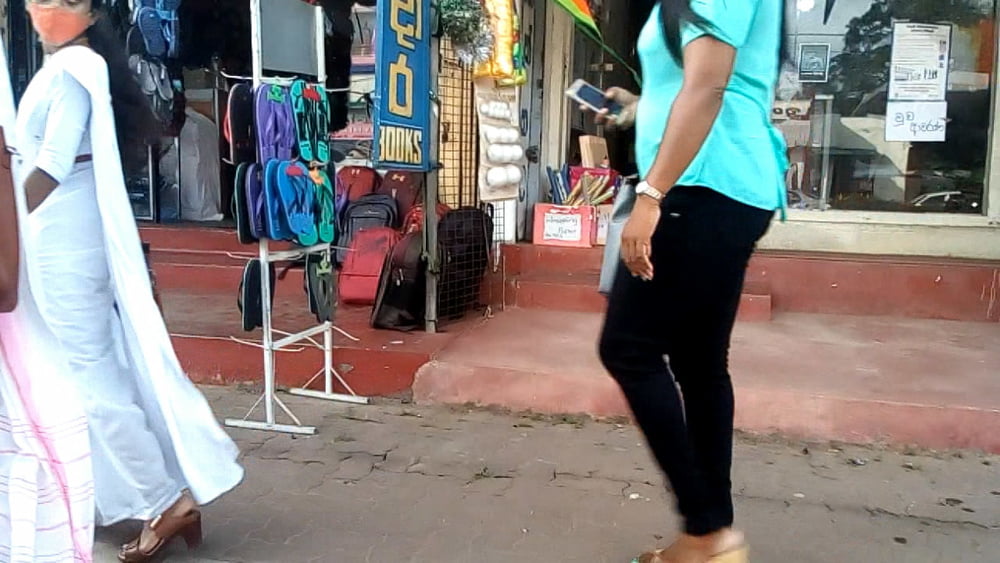 sl hot saree road capture fb 4 #89630150