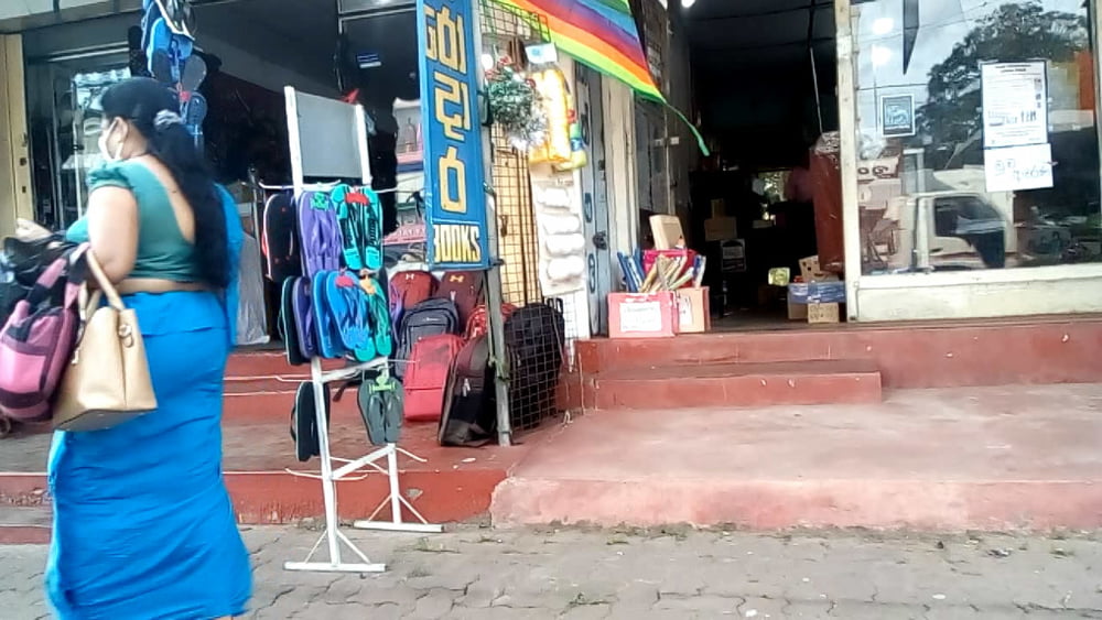 Sl heiß saree straße capture fb 4
 #89630167