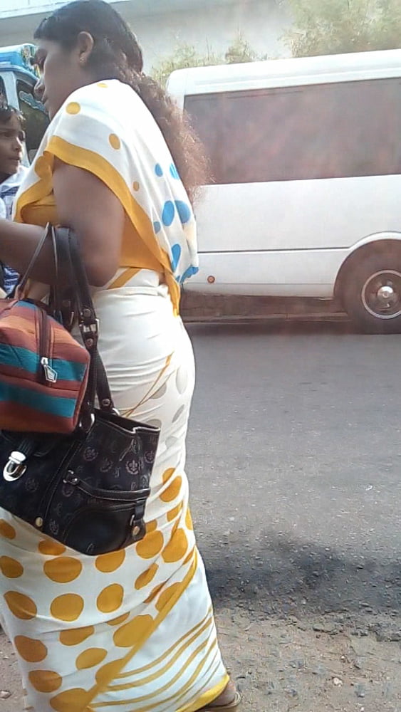 sl hot saree road capture fb 4 #89630333