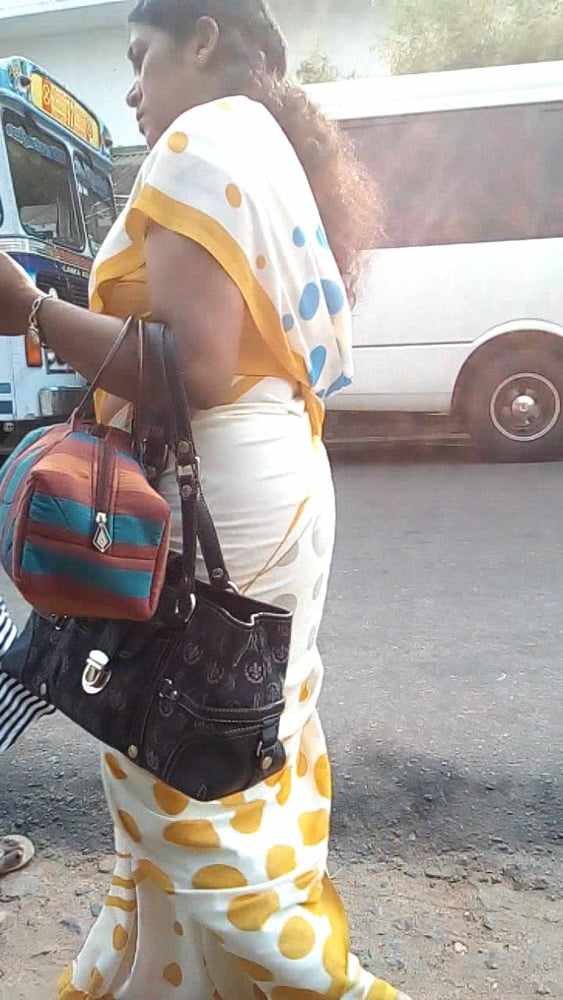 sl hot saree road capture fb 4 #89630342
