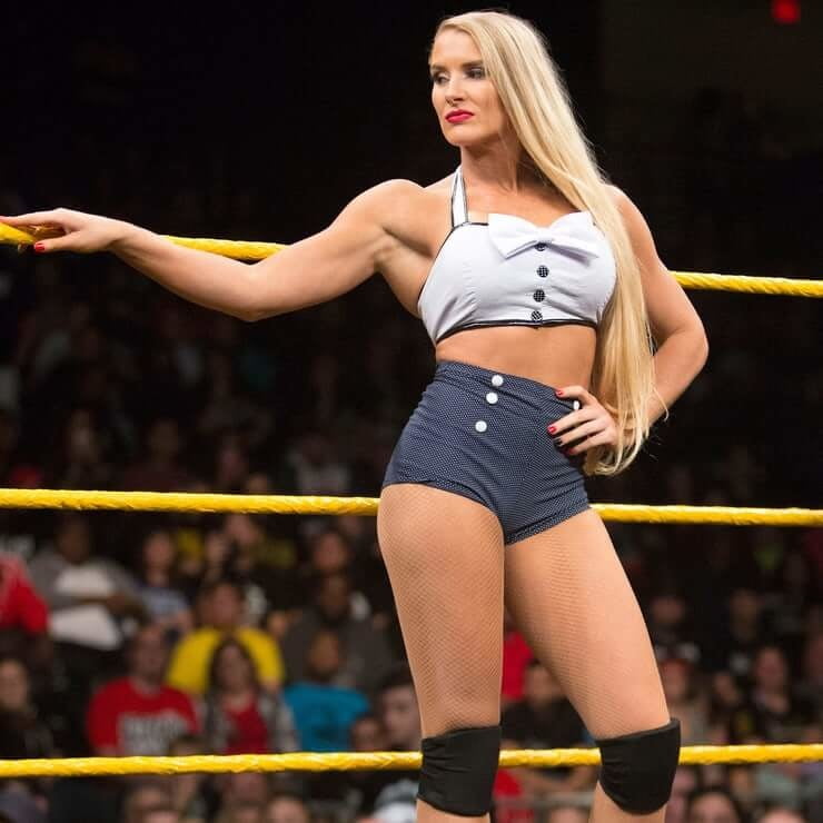 WWE Lacey Evans #102312461