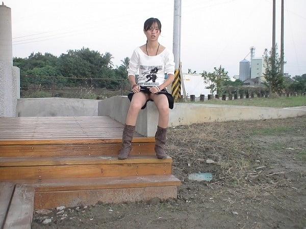 Amateur Taiwanese girl #98868293