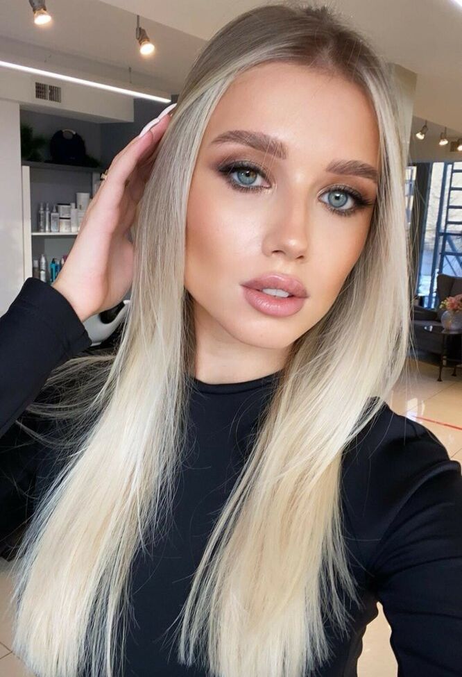 Polina Malinovskaya desnuda #107944001