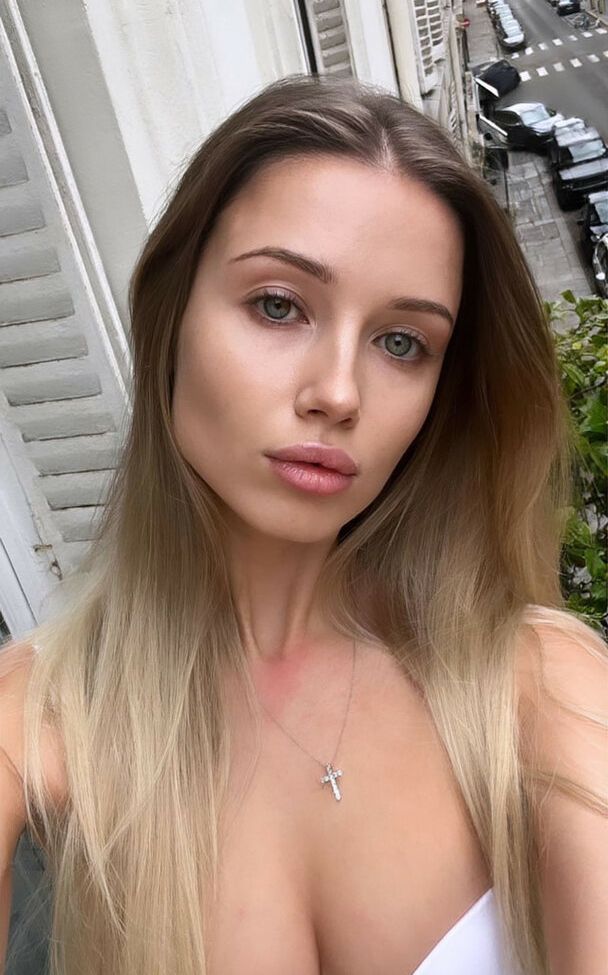 Polina Malinovskaya desnuda #107944051