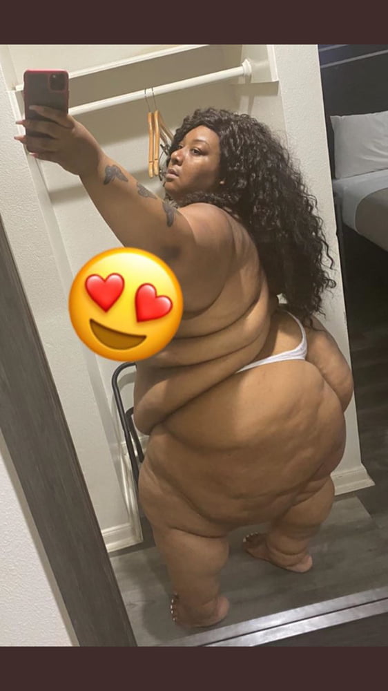 Ssbbw bunni le corps 2
 #79679309