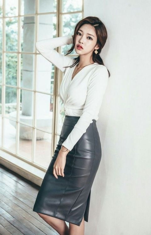 Grey Leather Skirt 3 - by Redbull18 #100720295