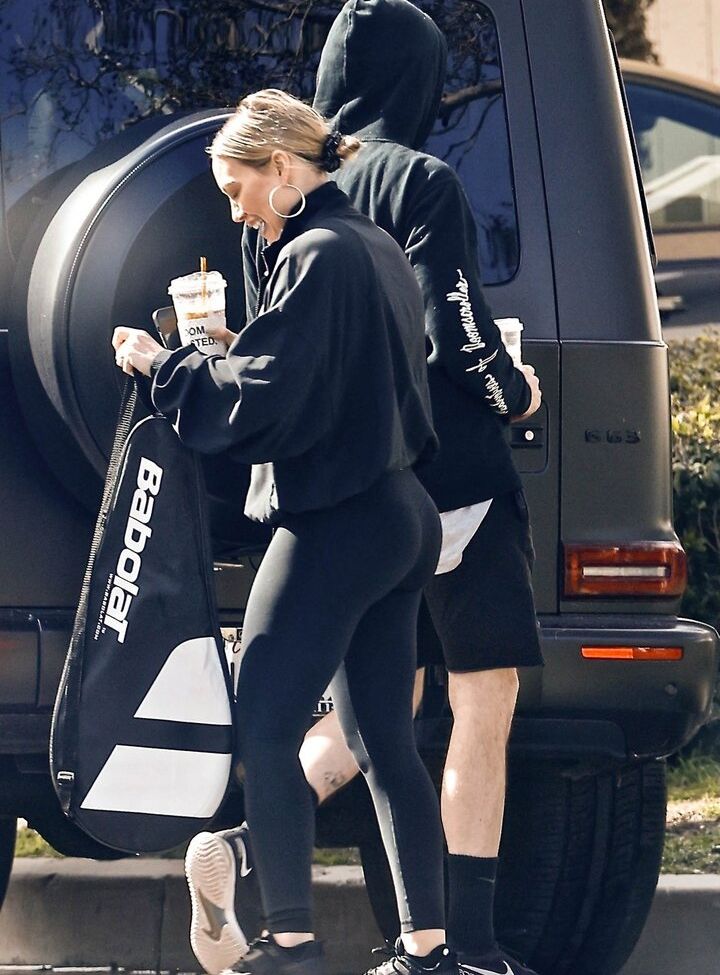 Hilary Duff desnuda #108709561