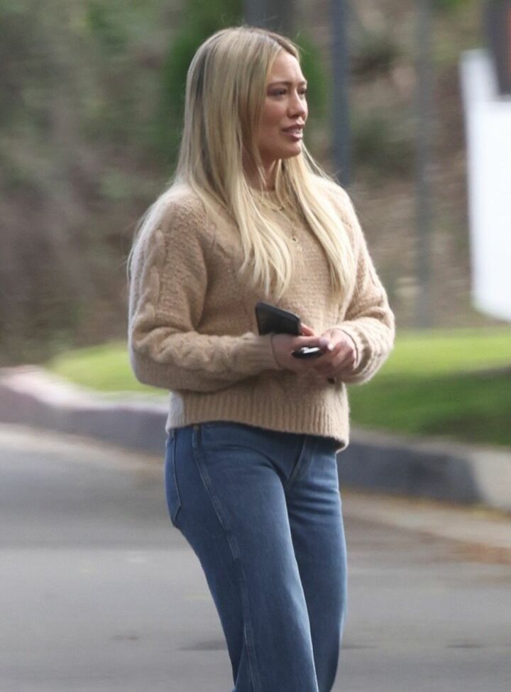 Hilary Duff desnuda #108709574