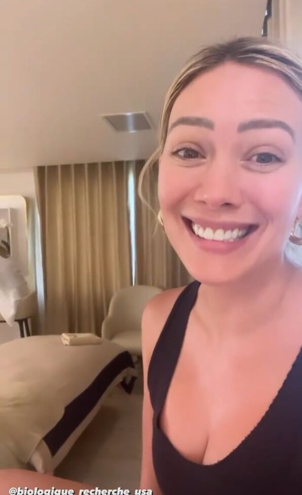 Hilary Duff desnuda #108709608