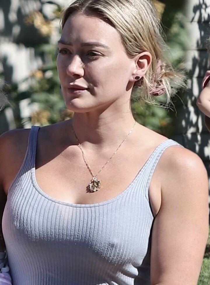 Hilary Duff desnuda #108709636