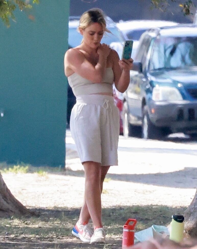 Hilary Duff desnuda #108709646