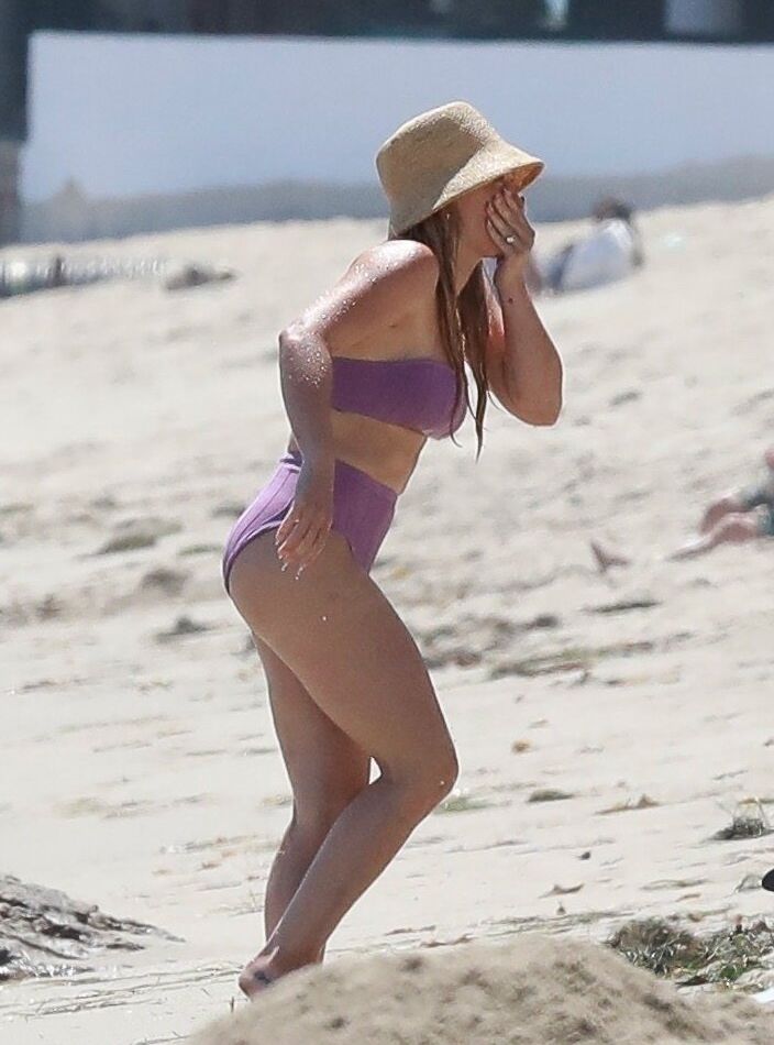 Hilary Duff desnuda #108709771