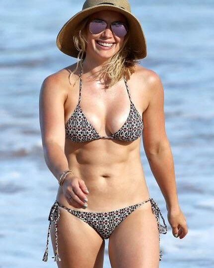 Hilary Duff desnuda #108710040
