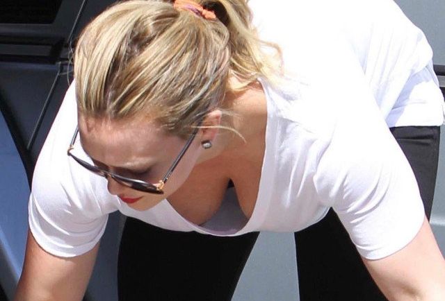 Hilary Duff desnuda #108710053