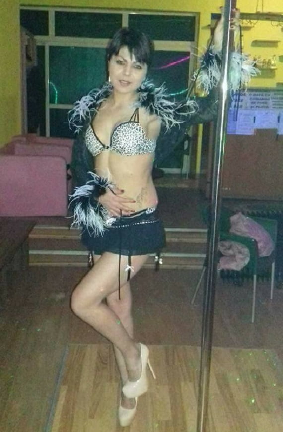 Rou milfs rumano 65 real stripper, prostituta y mamá
 #94427119