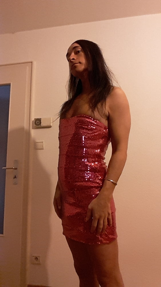 Tygra sissy in pink short dress. #106992065