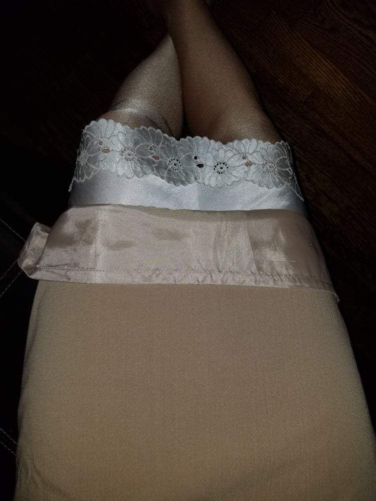 覗き見スリップ写真いろいろ。古いコレクションです。
 #106824803