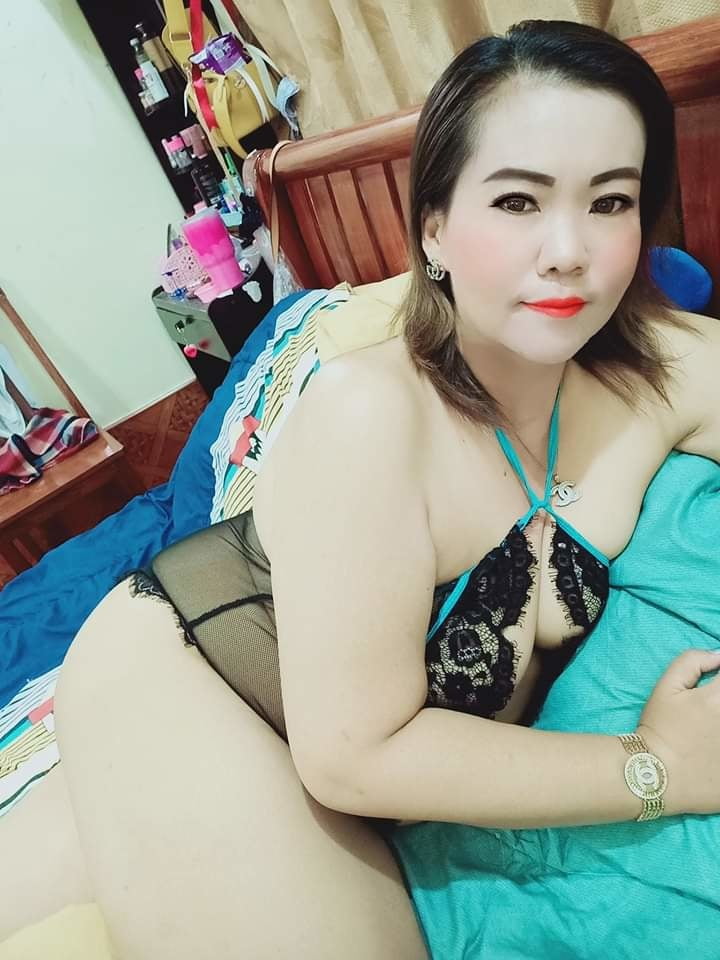 Whore Thai girl #90385862