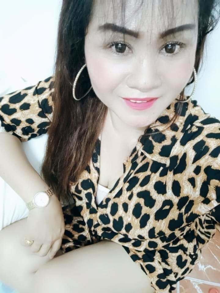 Whore Thai girl #90385869