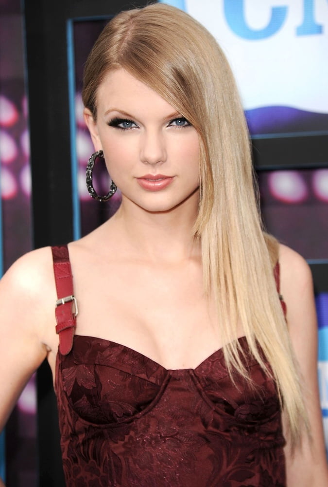 TAYLOR SWIFT PICTURES #101990857