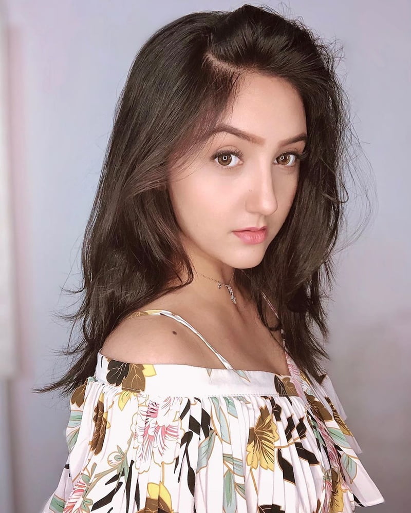 Ashnoor Kaur #79672002