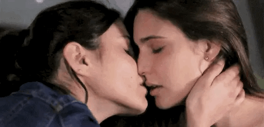 Lesbian Kissing 002 #99309100
