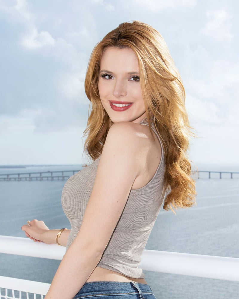 Pajas para bella thorne
 #80606960