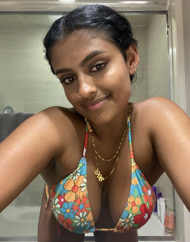 Yamini Nambimadom nackt #108251137