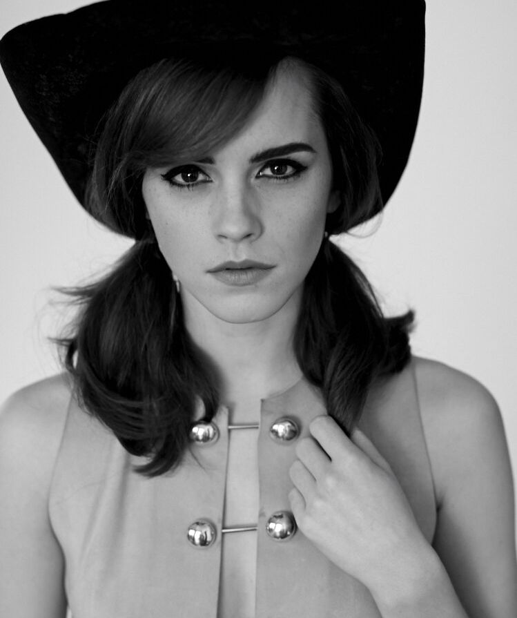 Emma Watson nude #107639123