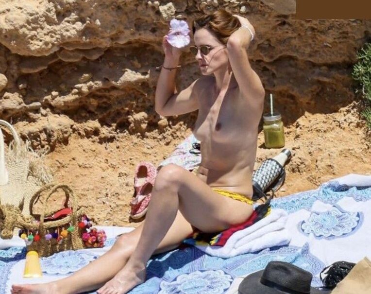 Emma Watson nude #107639130
