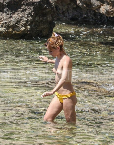 Emma Watson nude #107639395
