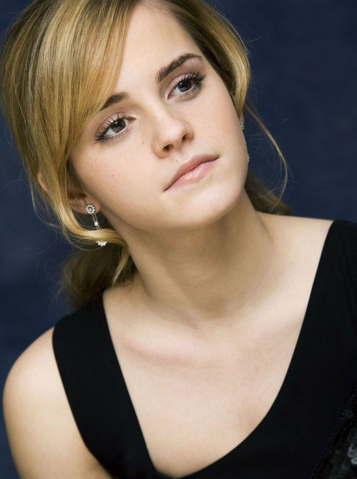 Emma Watson nude #107639760