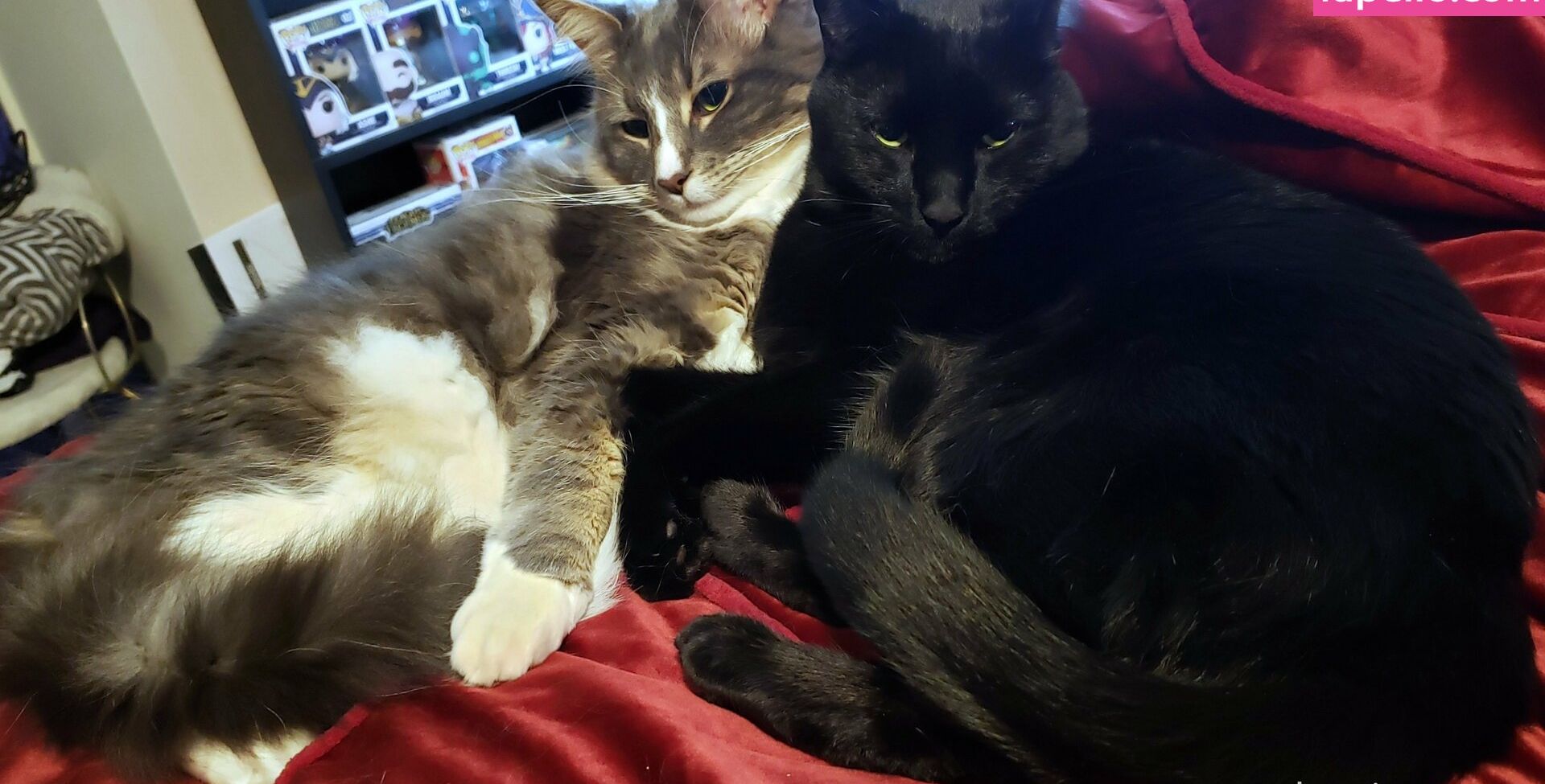 Sinnocent desnuda #109866327