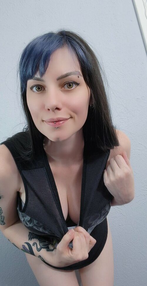 Sinnocent desnuda #109866443