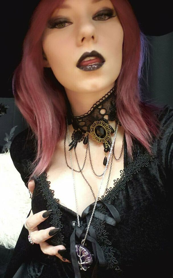 Sinnocent desnuda #109866623