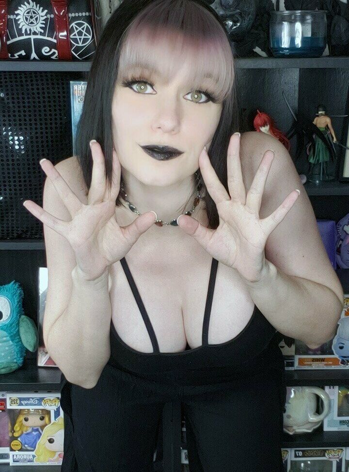 Sinnocent desnuda #109866691