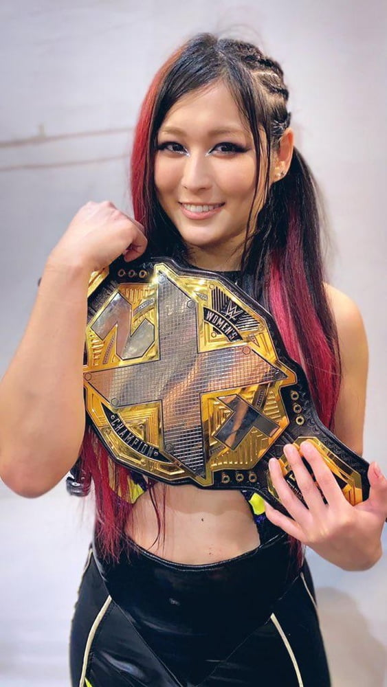 Io Shirai
 #93209631