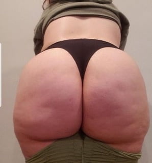 Booty i wanna sniff
 #92572342