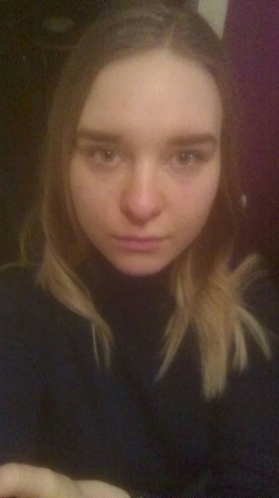 Sie ist so ein süßes Ding
 #88430221