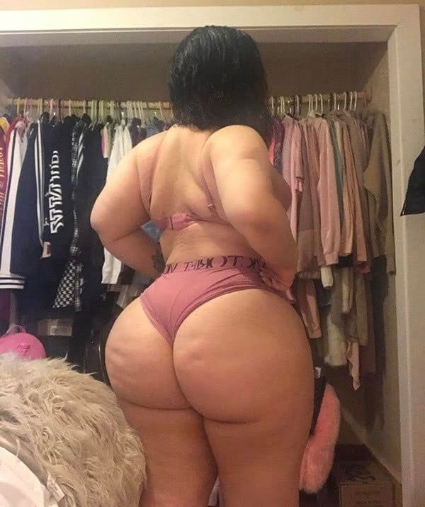 Pawg 2
 #105443741